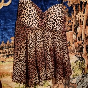 Leopard bathing suit top